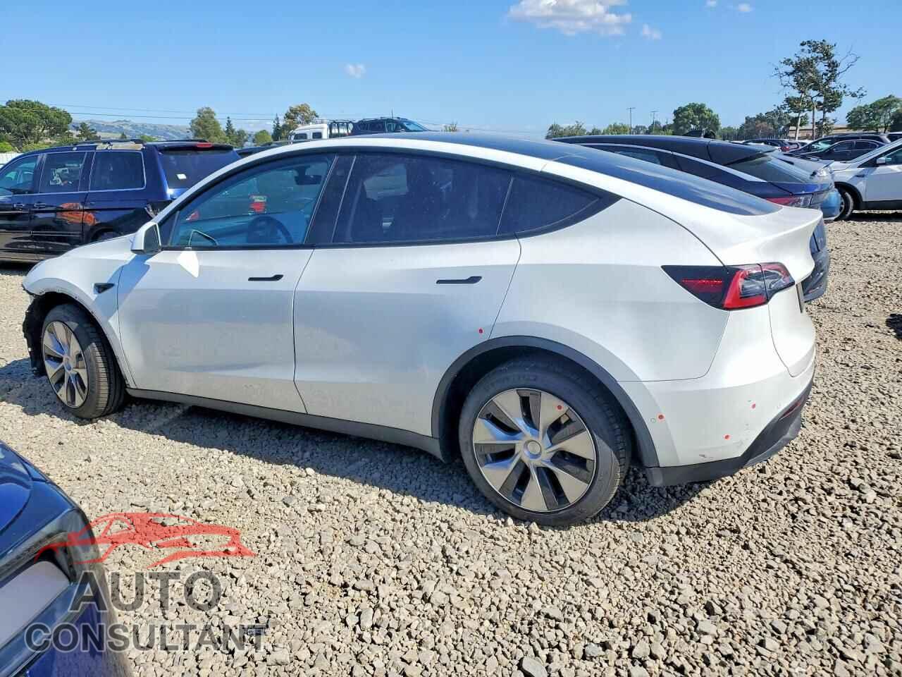 TESLA MODEL Y 2022 - 7SAYGDEE6NF494211