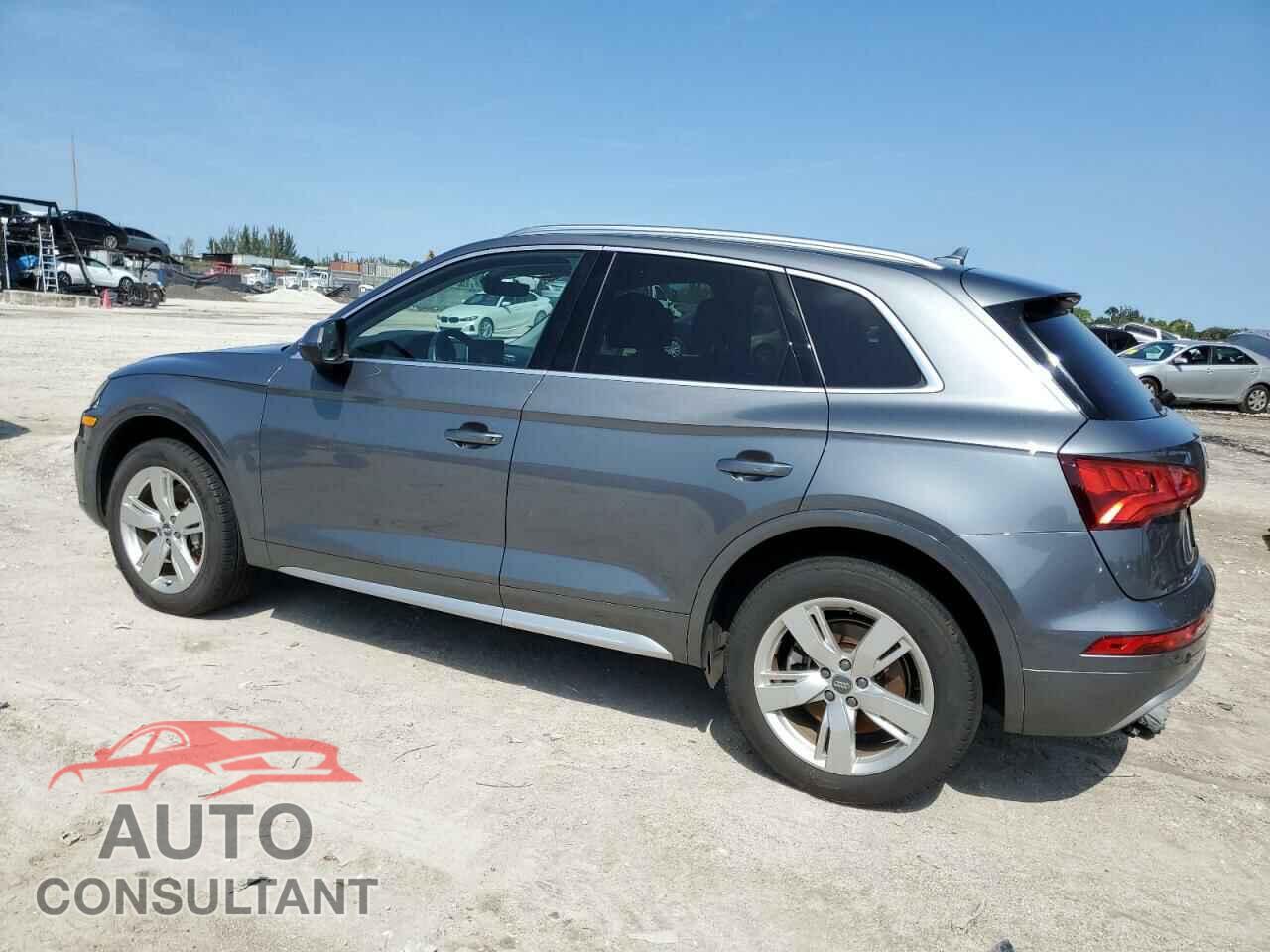 AUDI Q5 2018 - WA1BNAFYXJ2017921