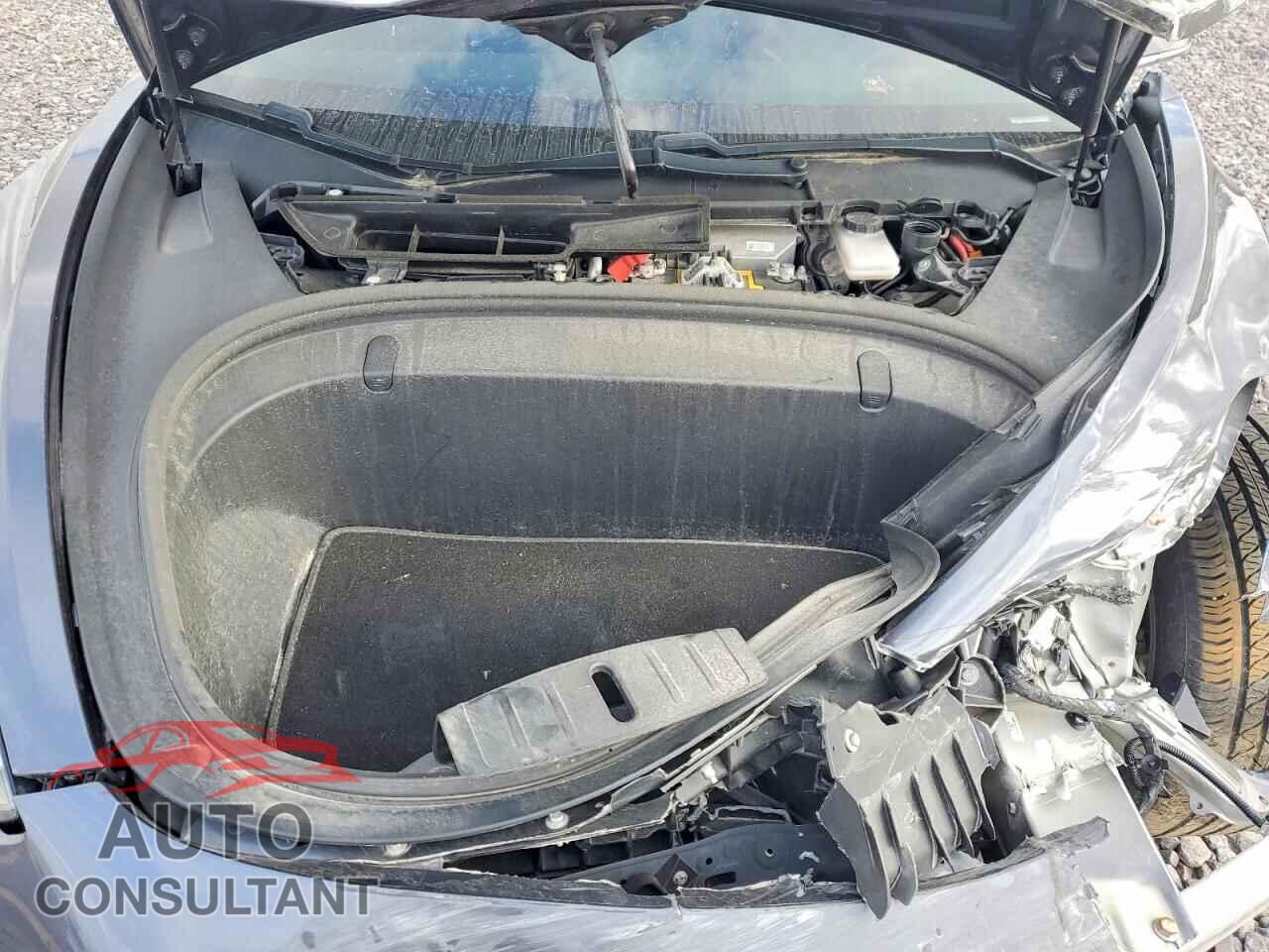 TESLA MODEL 3 2018 - 5YJ3E1EAXJF023925