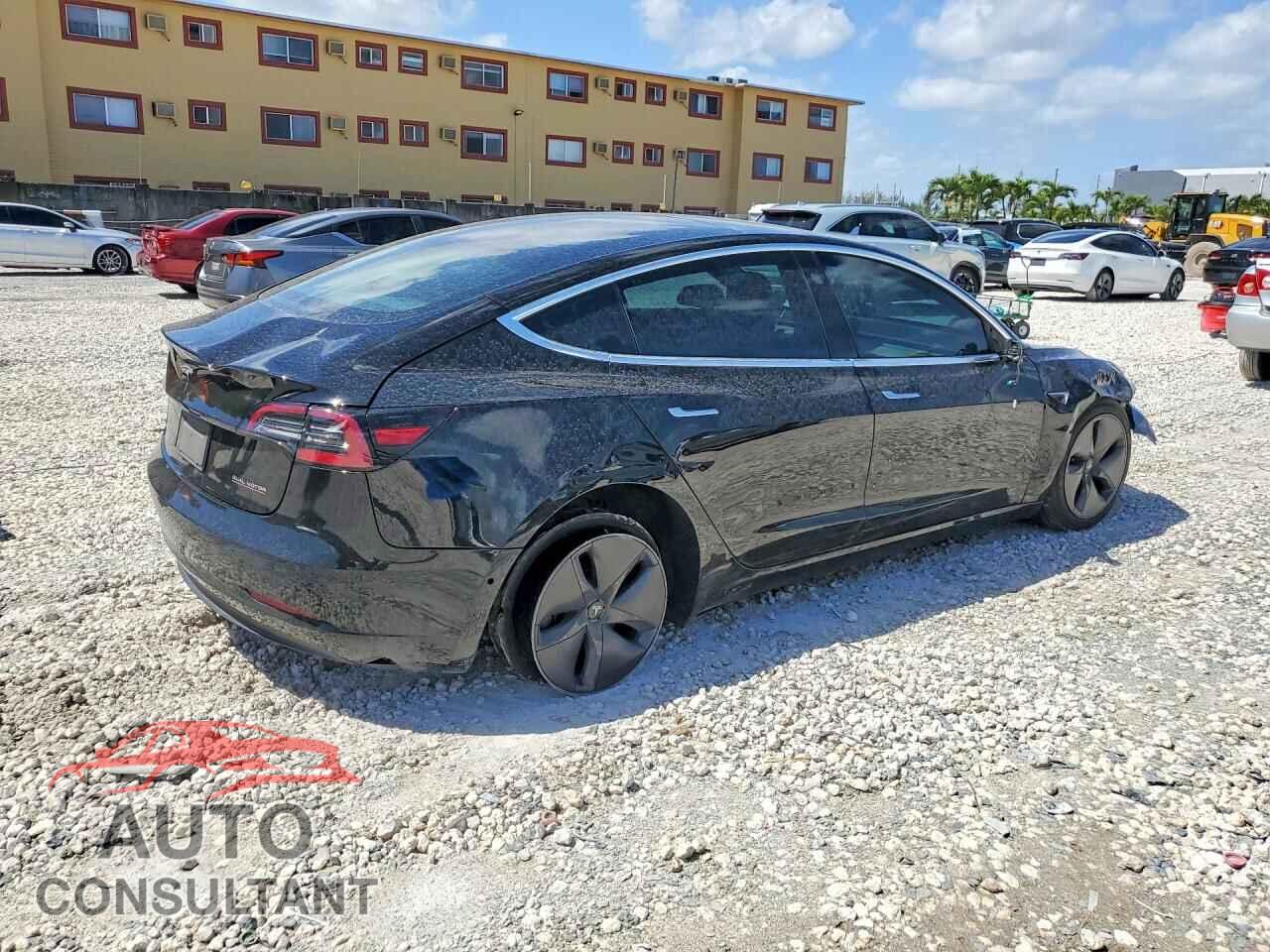 TESLA MODEL 3 2019 - 5YJ3E1EB2KF432284
