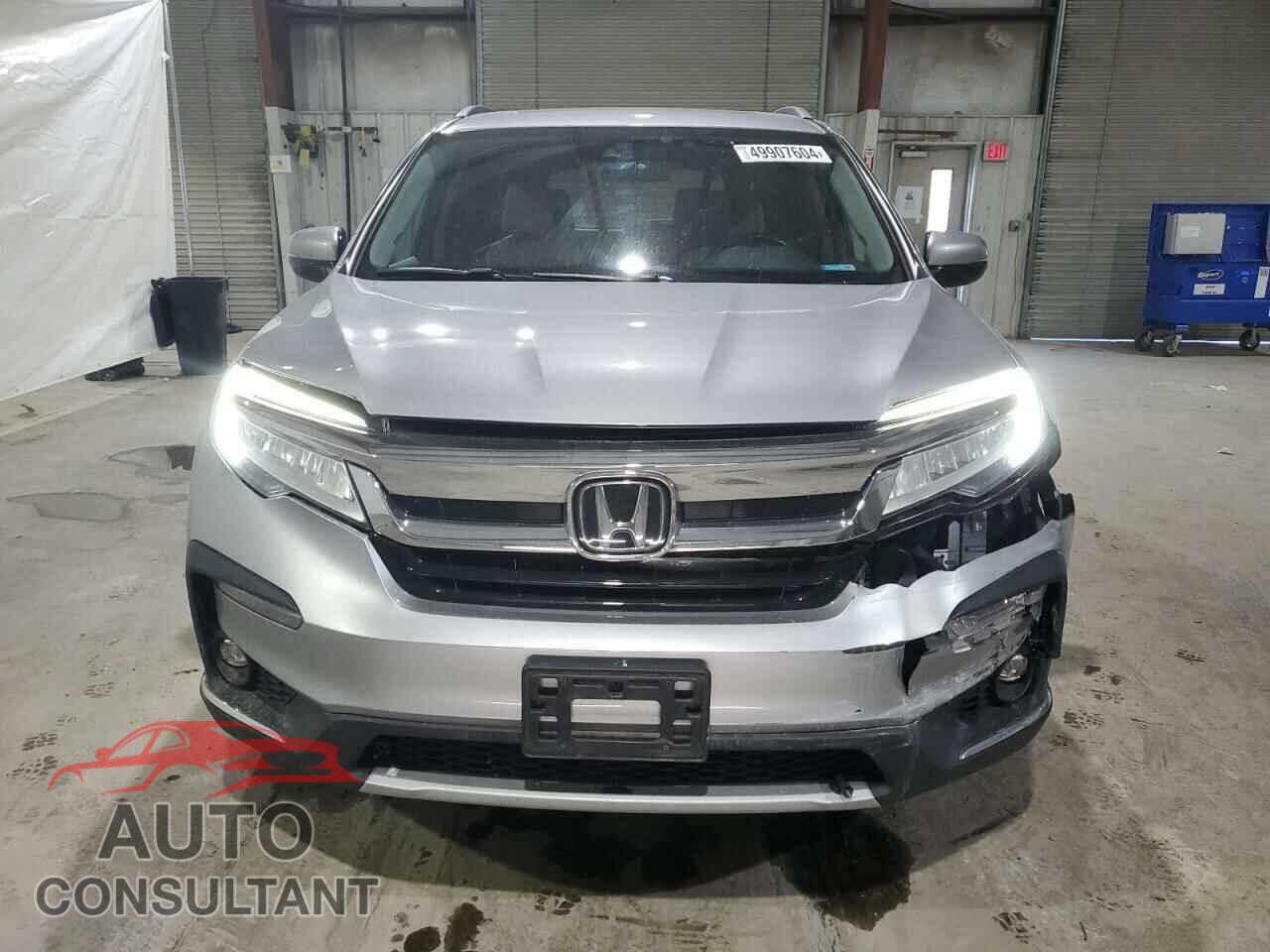 HONDA PILOT 2019 - 5FNYF6H99KB033557