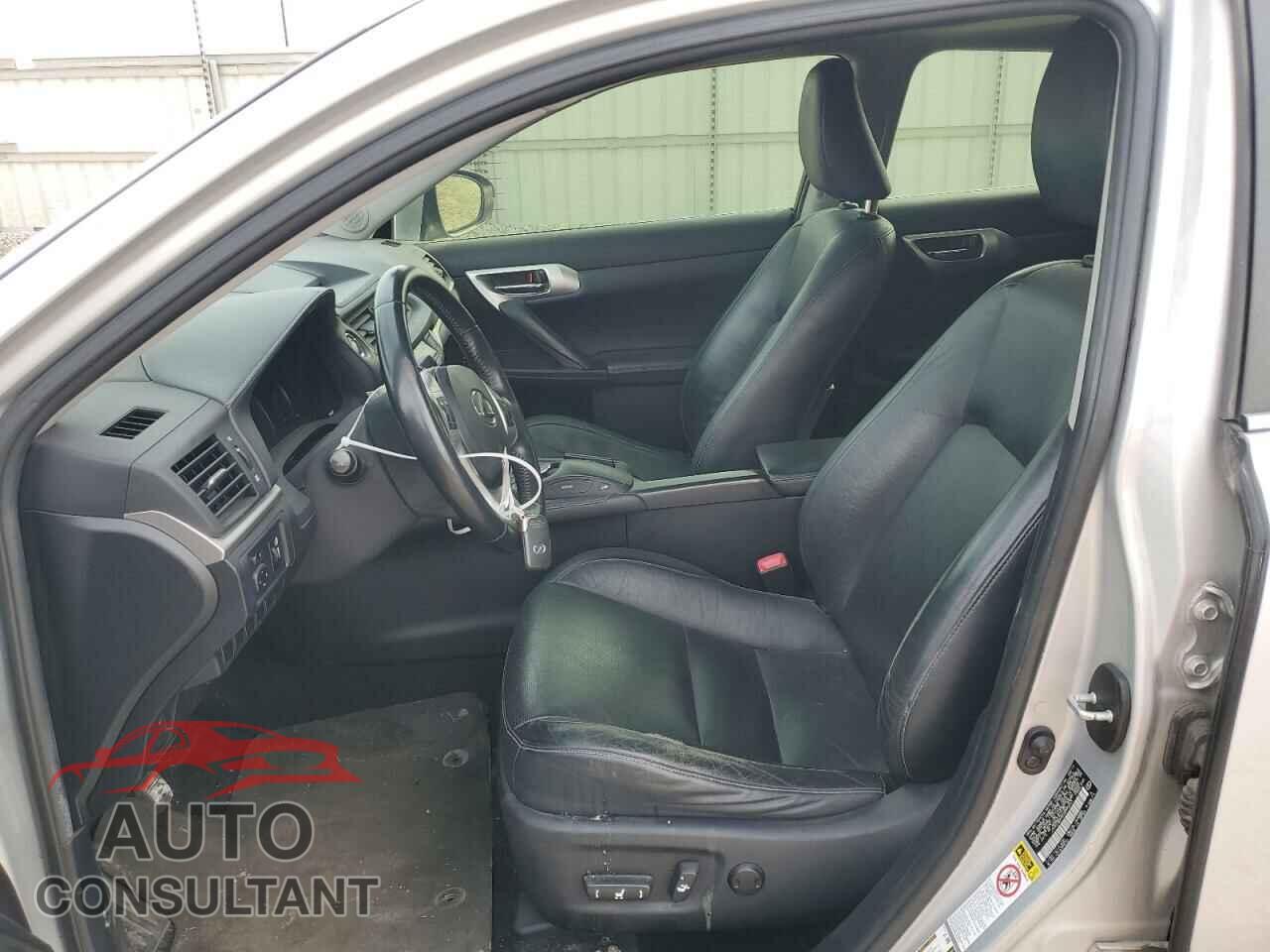 LEXUS CT 200 2012 - JTHKD5BH6C2090243