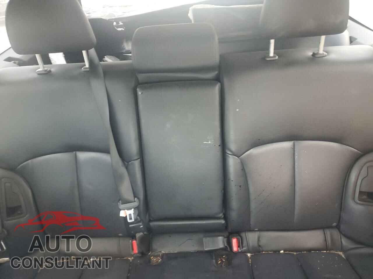 SUBARU OUTBACK 2013 - 4S4BRDPC4D2223783
