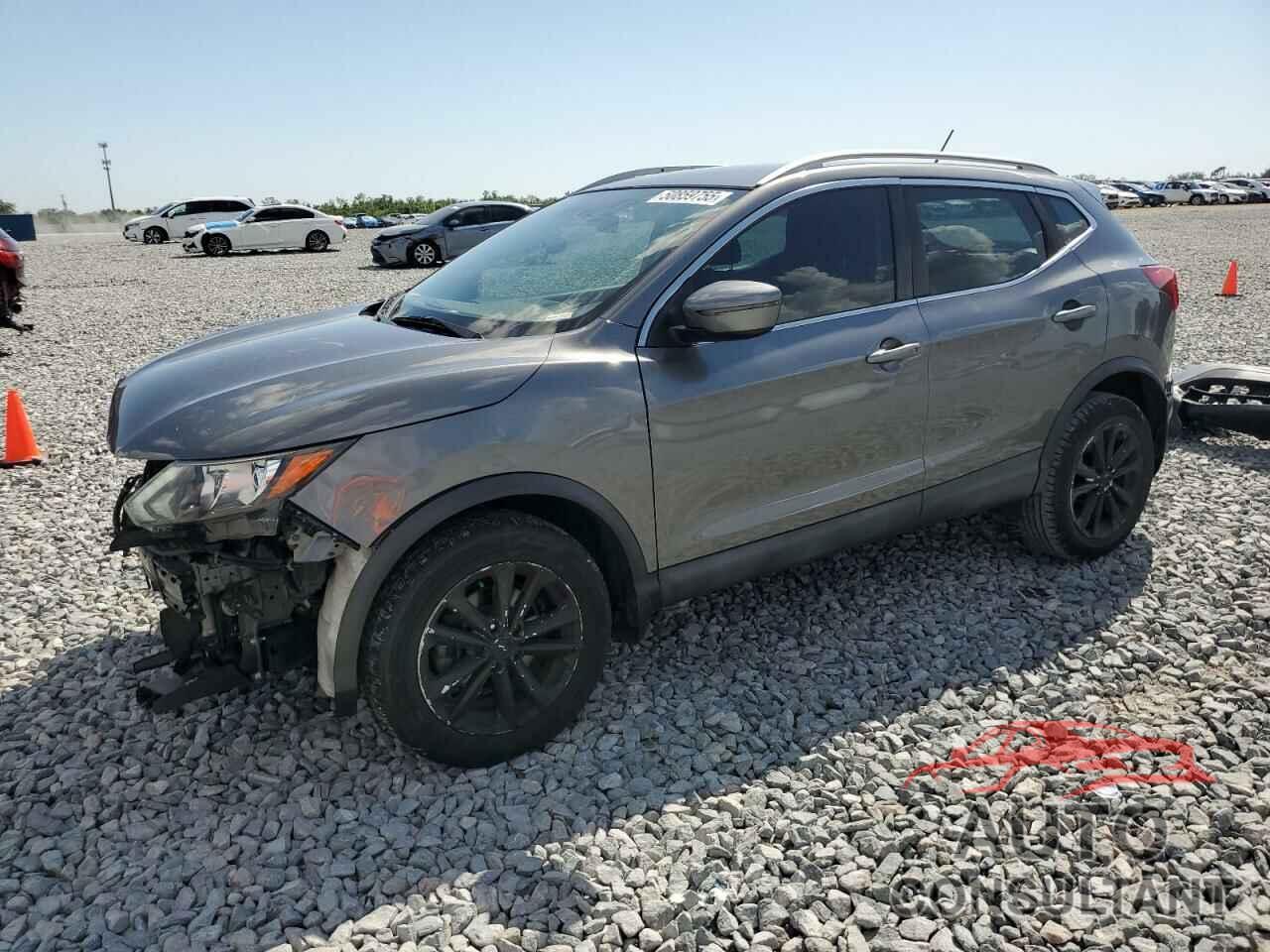 NISSAN ROGUE 2018 - JN1BJ1CP4JW105744