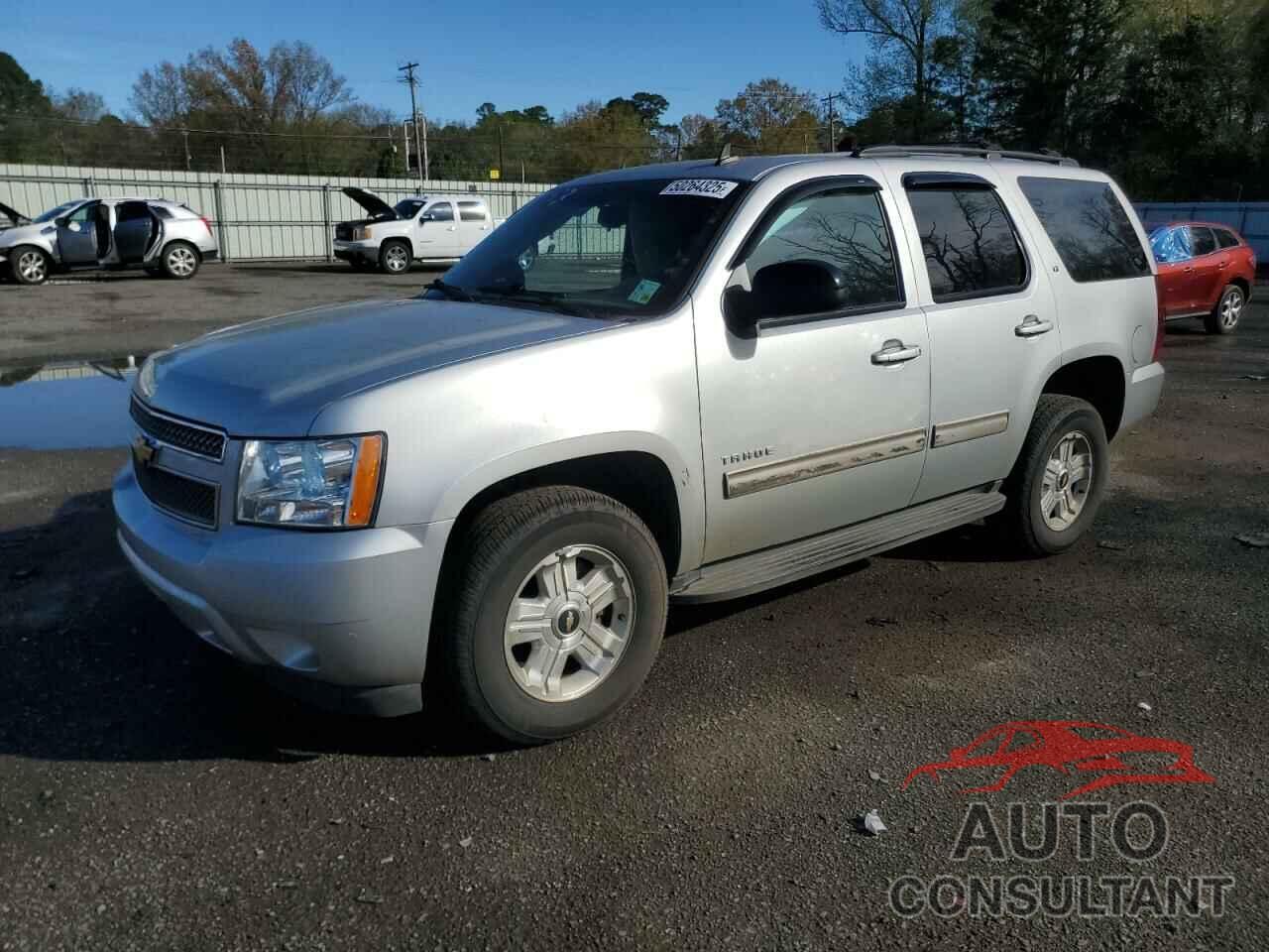 CHEVROLET TAHOE 2010 - 1GNUKBE07AR213418