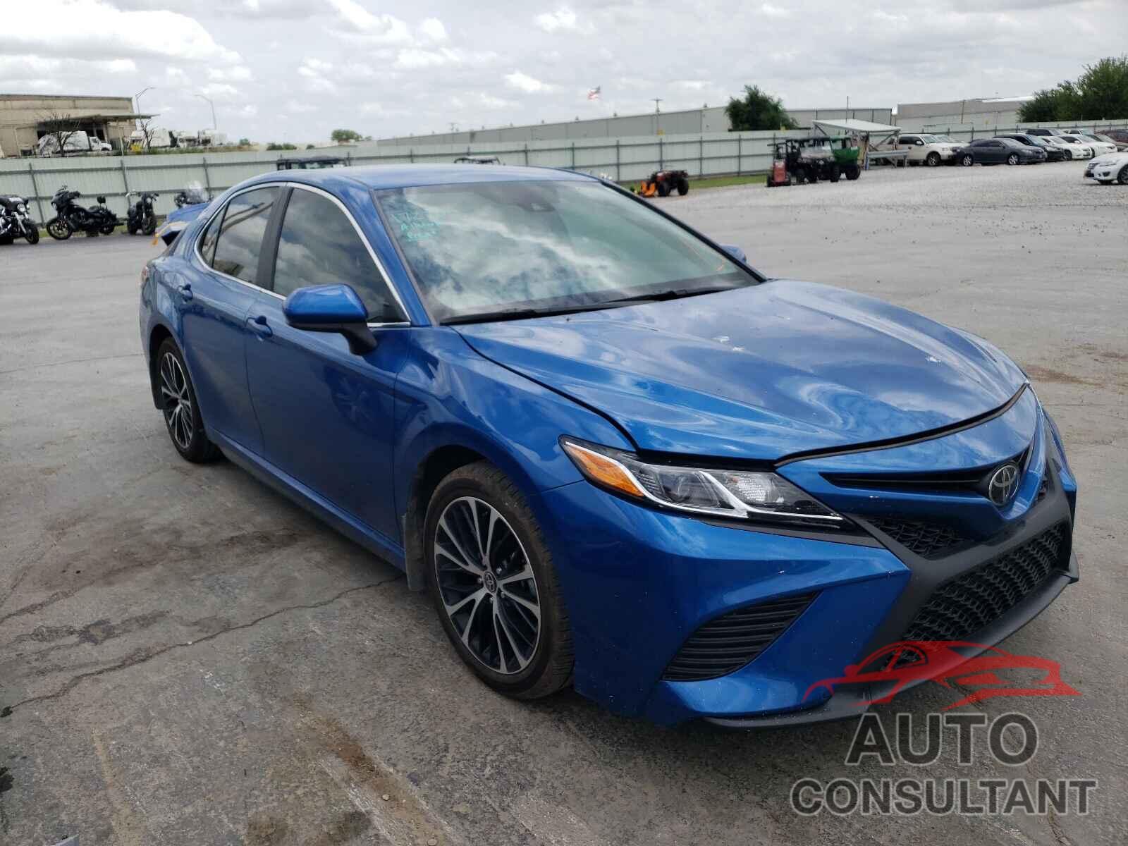 TOYOTA CAMRY 2020 - 4T1G11AK5LU400243