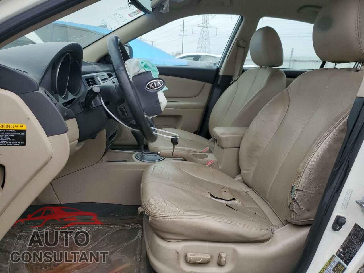KIA OPTIMA 2009 - KNAGE224X95308284