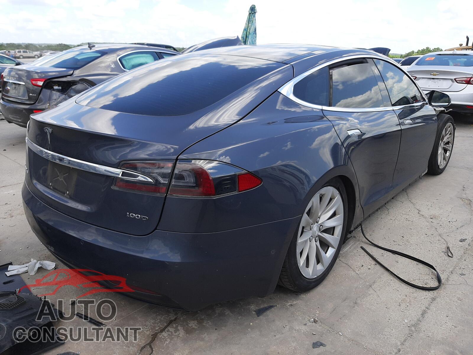 TESLA MODEL S 2018 - 5YJSA1E29JF258686