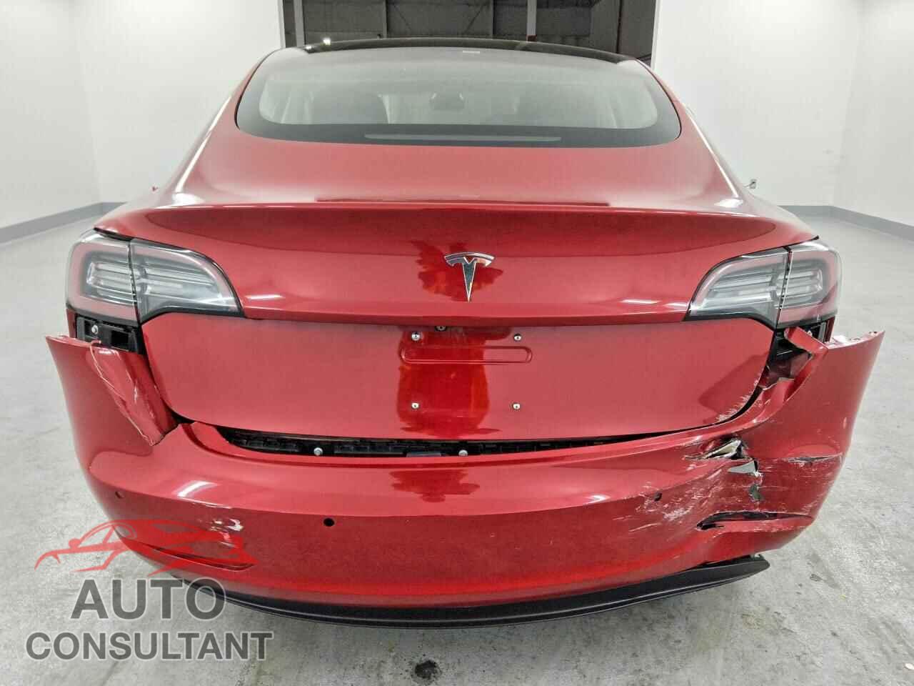 TESLA MODEL 3 2018 - 5YJ3E1EA0JF048753