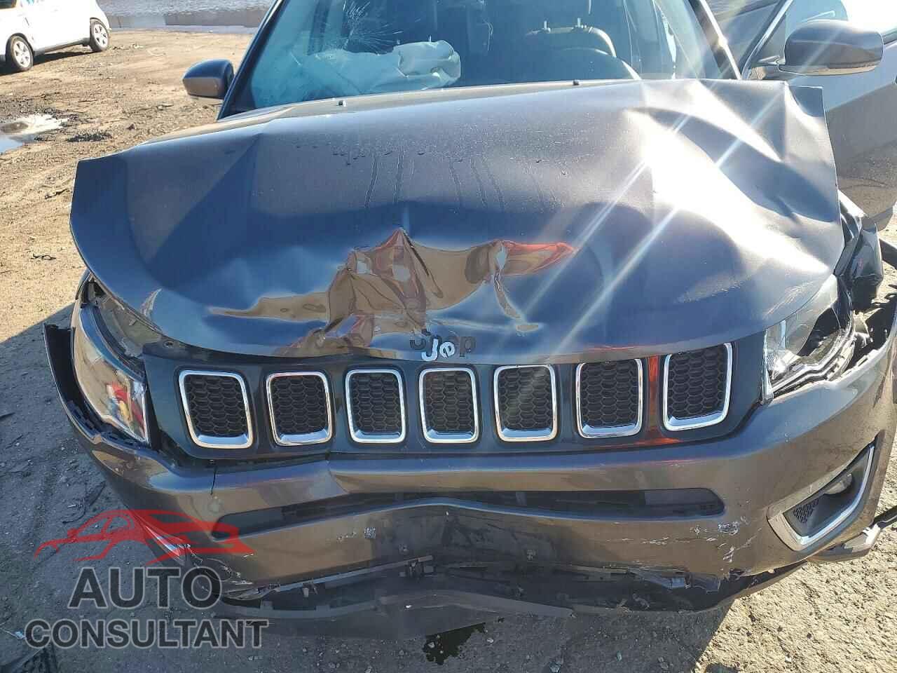 JEEP COMPASS 2019 - 3C4NJCCB1KT802144