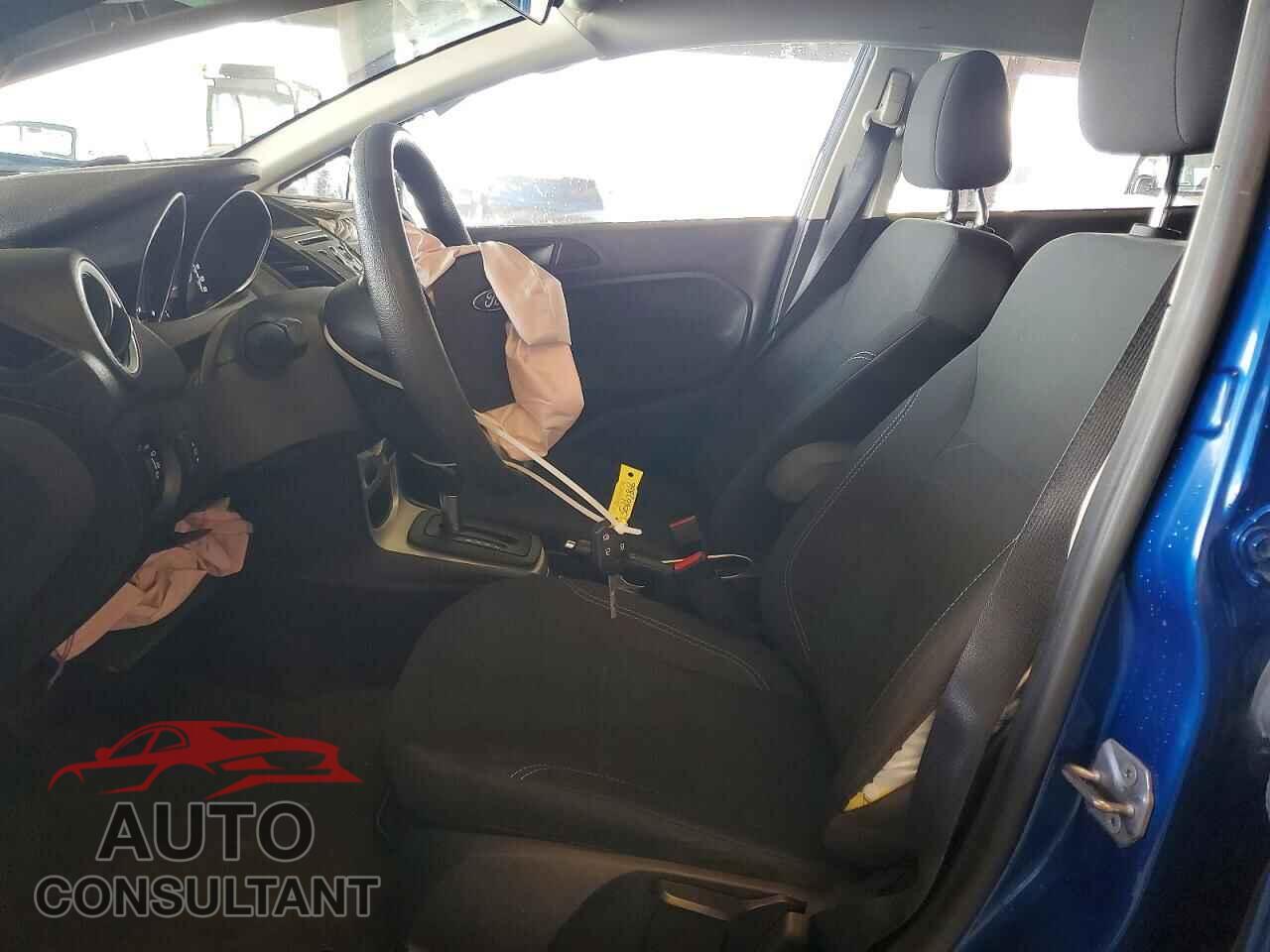FORD FIESTA 2019 - 3FADP4EJ5KM152271