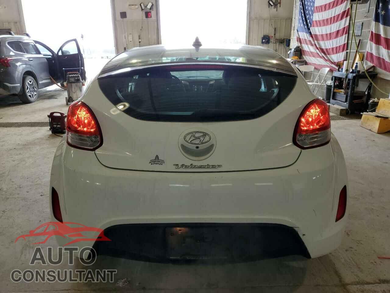 HYUNDAI VELOSTER 2015 - KMHTC6AD3FU238804