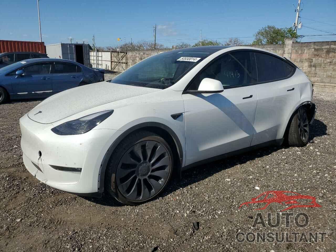 TESLA MODEL Y 2023 - 7SAYGDEF6PF705211