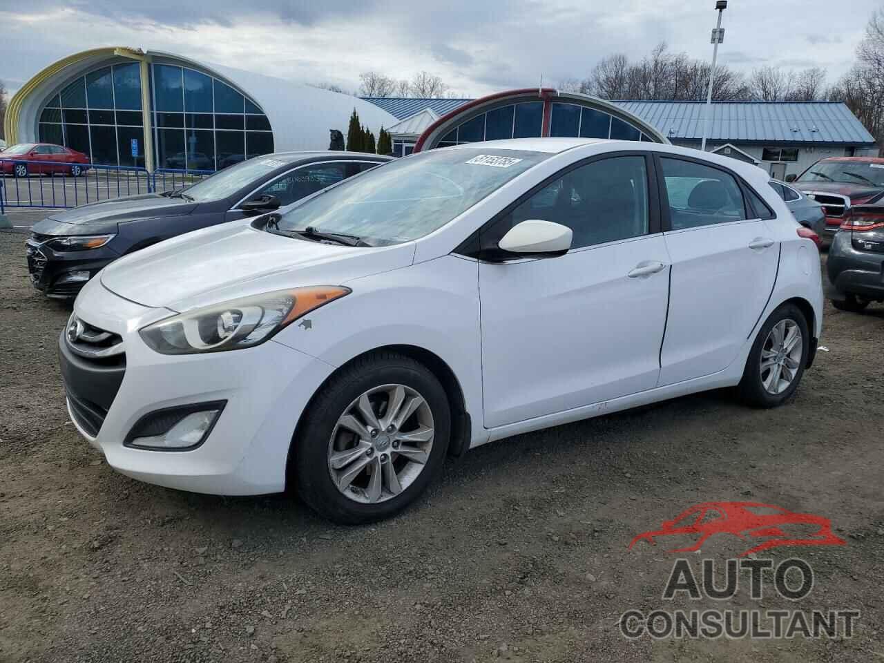HYUNDAI ELANTRA 2013 - KMHD35LE2DU059669