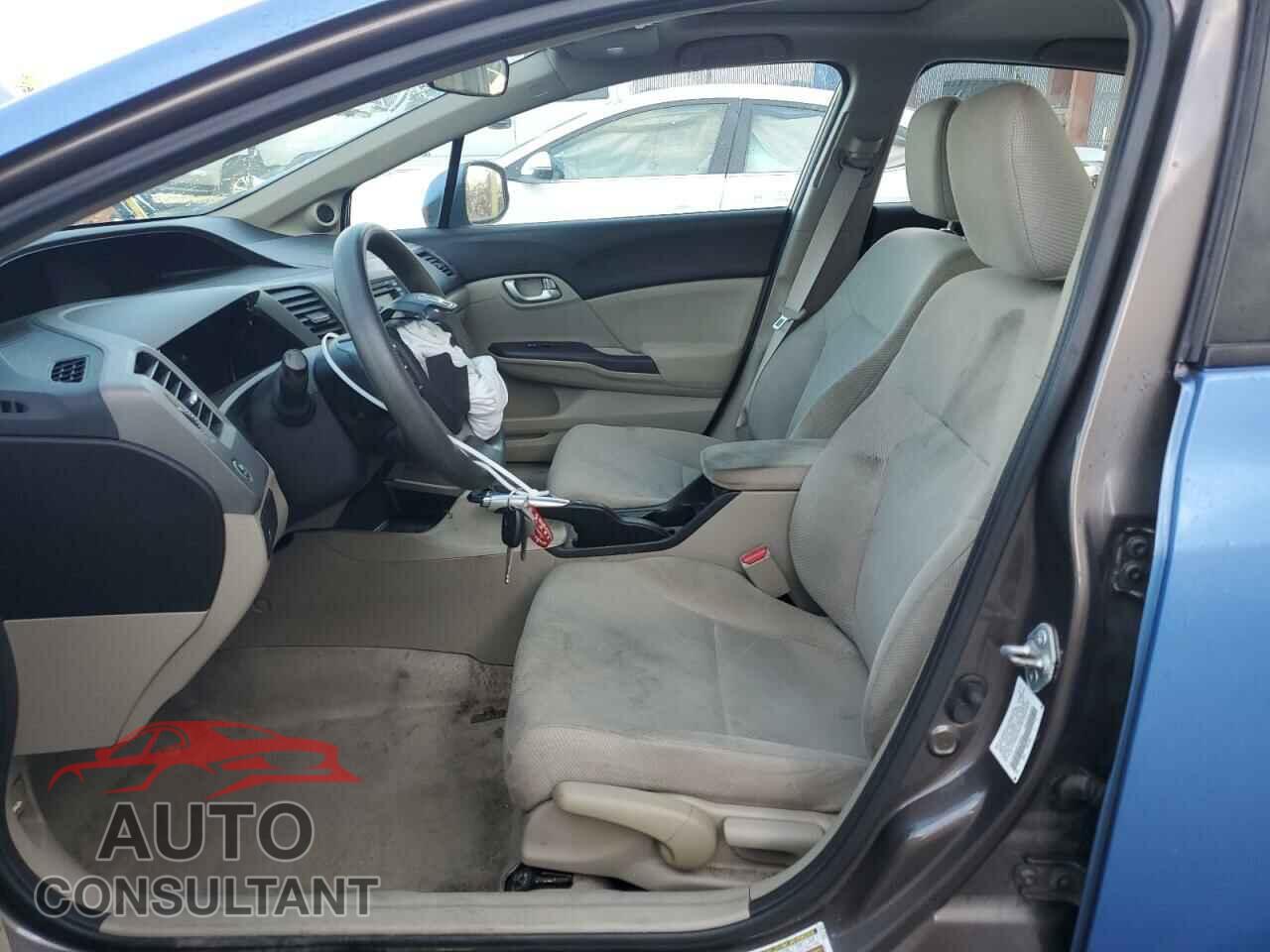 HONDA CIVIC 2012 - 2HGFB2F83CH549979