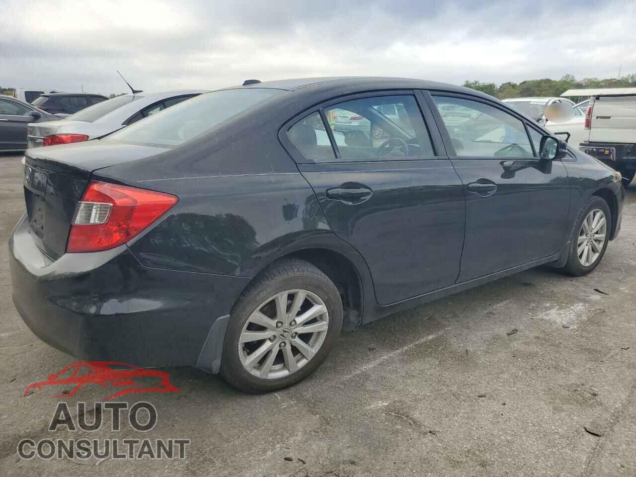 HONDA CIVIC 2012 - 2HGFB2F87CH519447