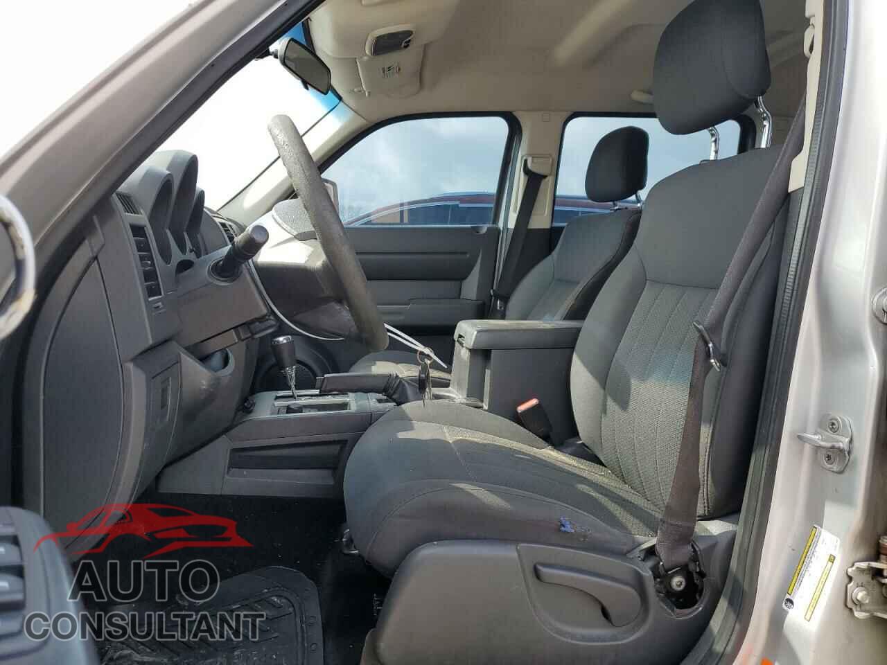 DODGE NITRO 2011 - 1D4PU2GK2BW527093