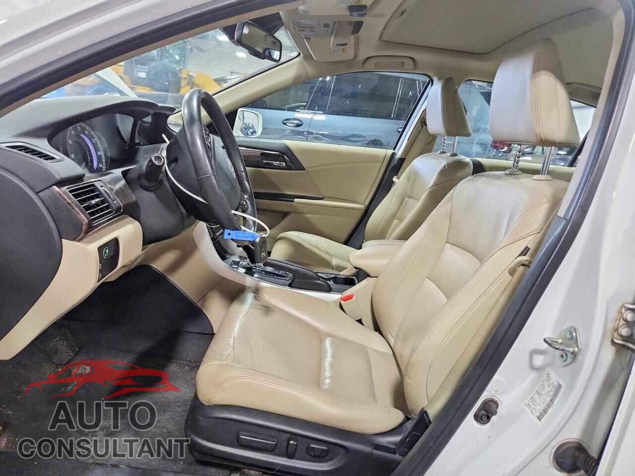 HONDA ACCORD 2017 - 1HGCR2F97HA062247