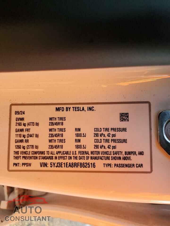 TESLA MODEL 3 2024 - 5YJ3E1EA8RF862516