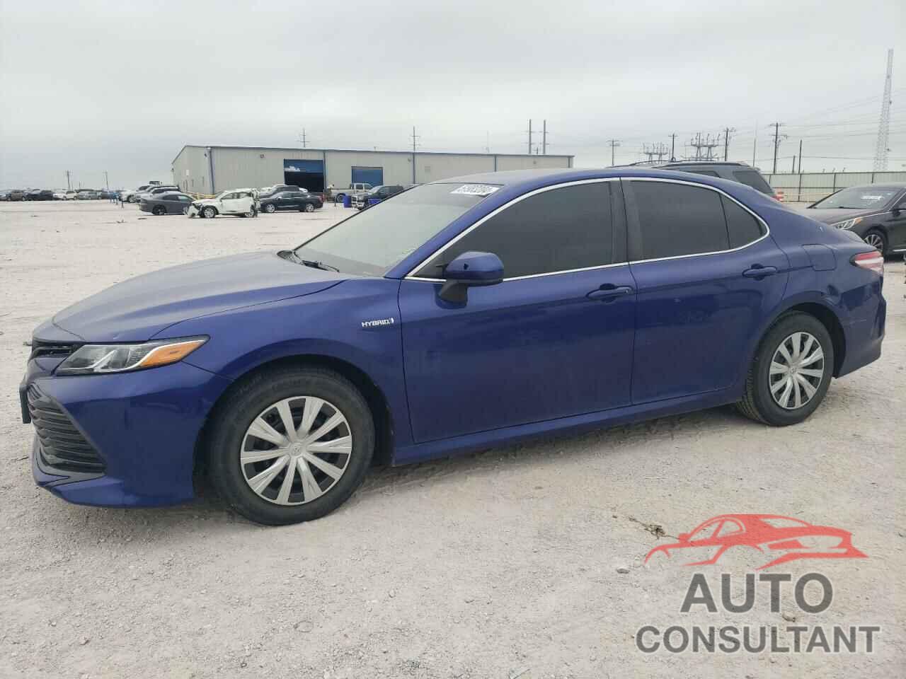 TOYOTA CAMRY 2018 - 4T1B31HK6JU501900