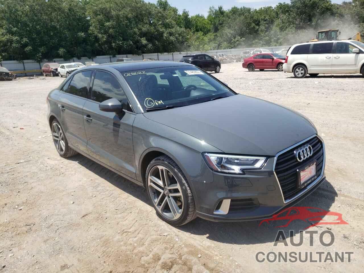 AUDI A3 2017 - WAUAUGFF5H1028022