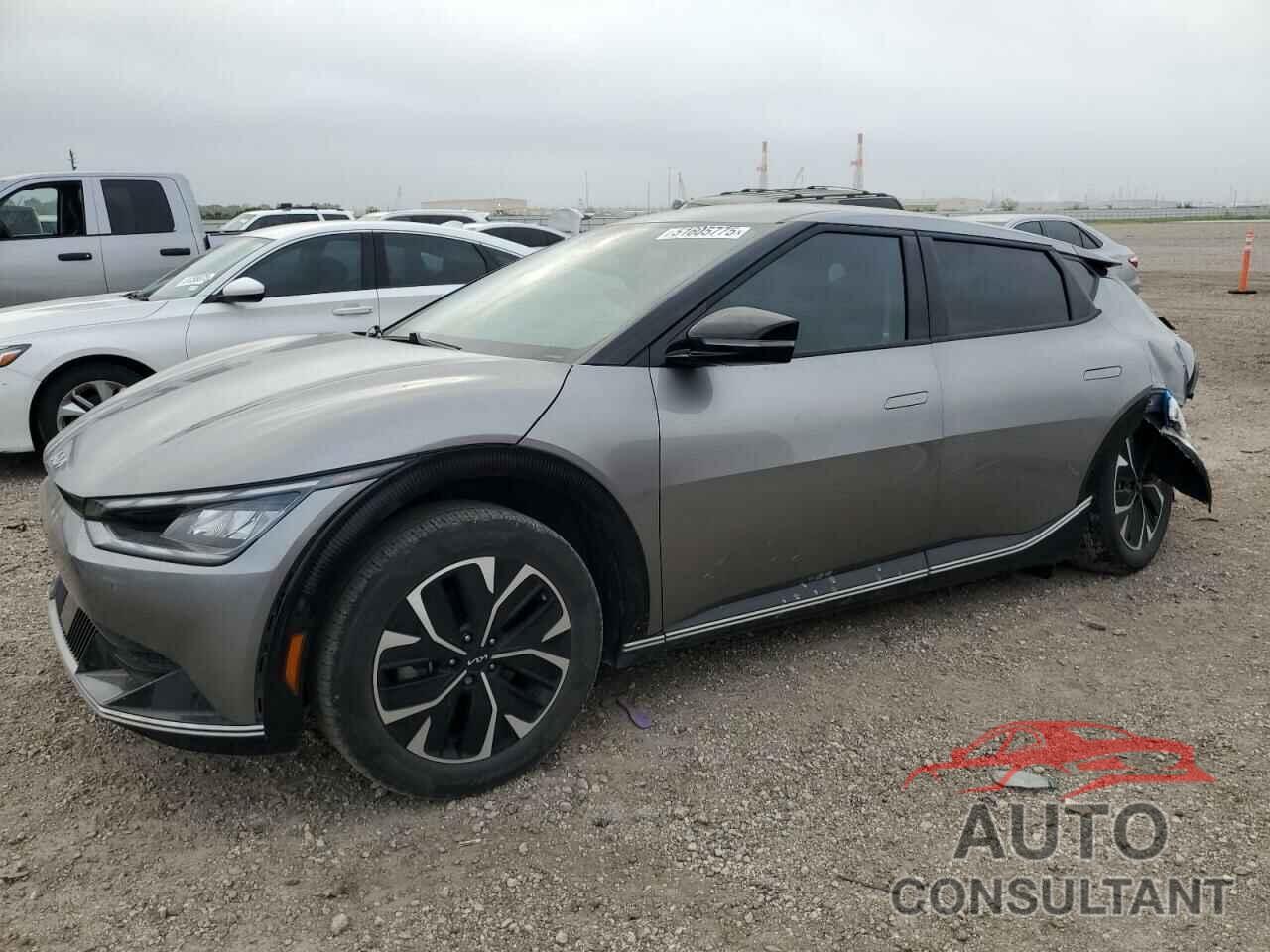 KIA EV6 LIGHT 2023 - KNDC34LA3P5097319