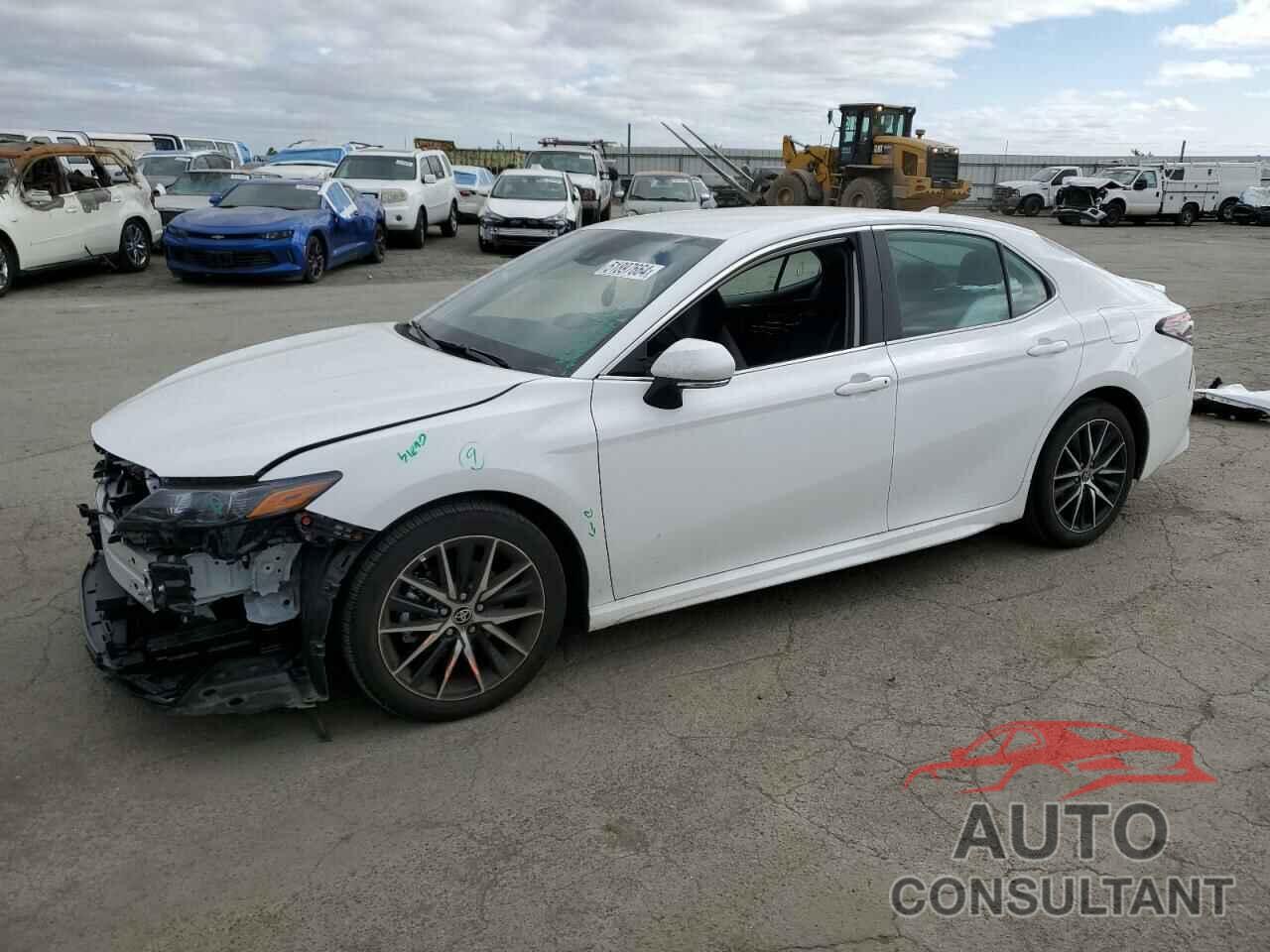 TOYOTA CAMRY 2024 - 4T1T11AK2RU863240