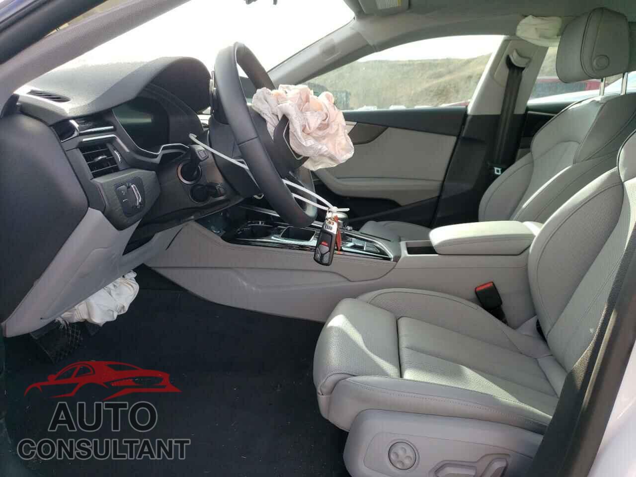 AUDI A5 2024 - WAUCBCF52RA071586