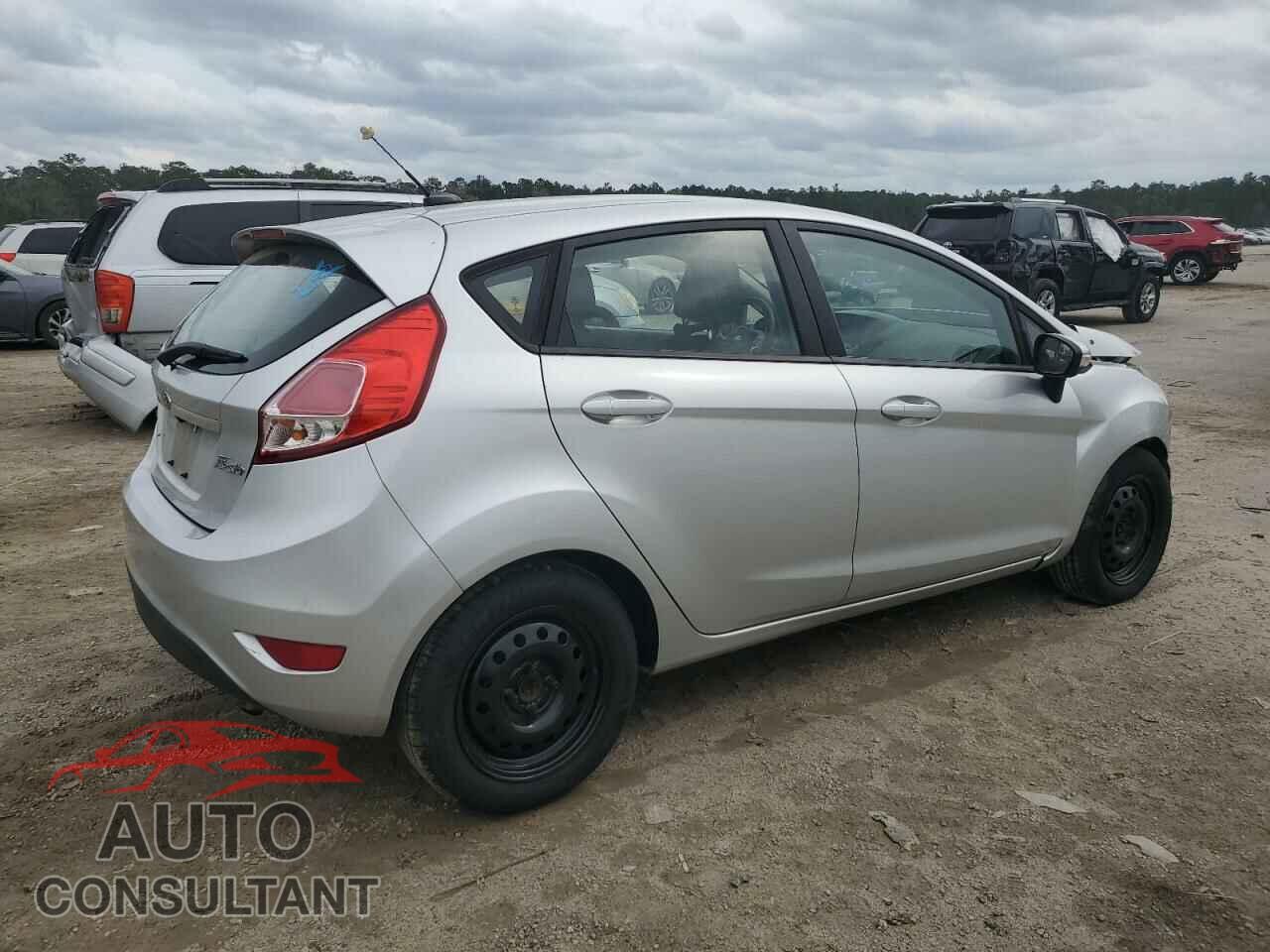 FORD FIESTA 2018 - 3FADP4EJ3JM129652