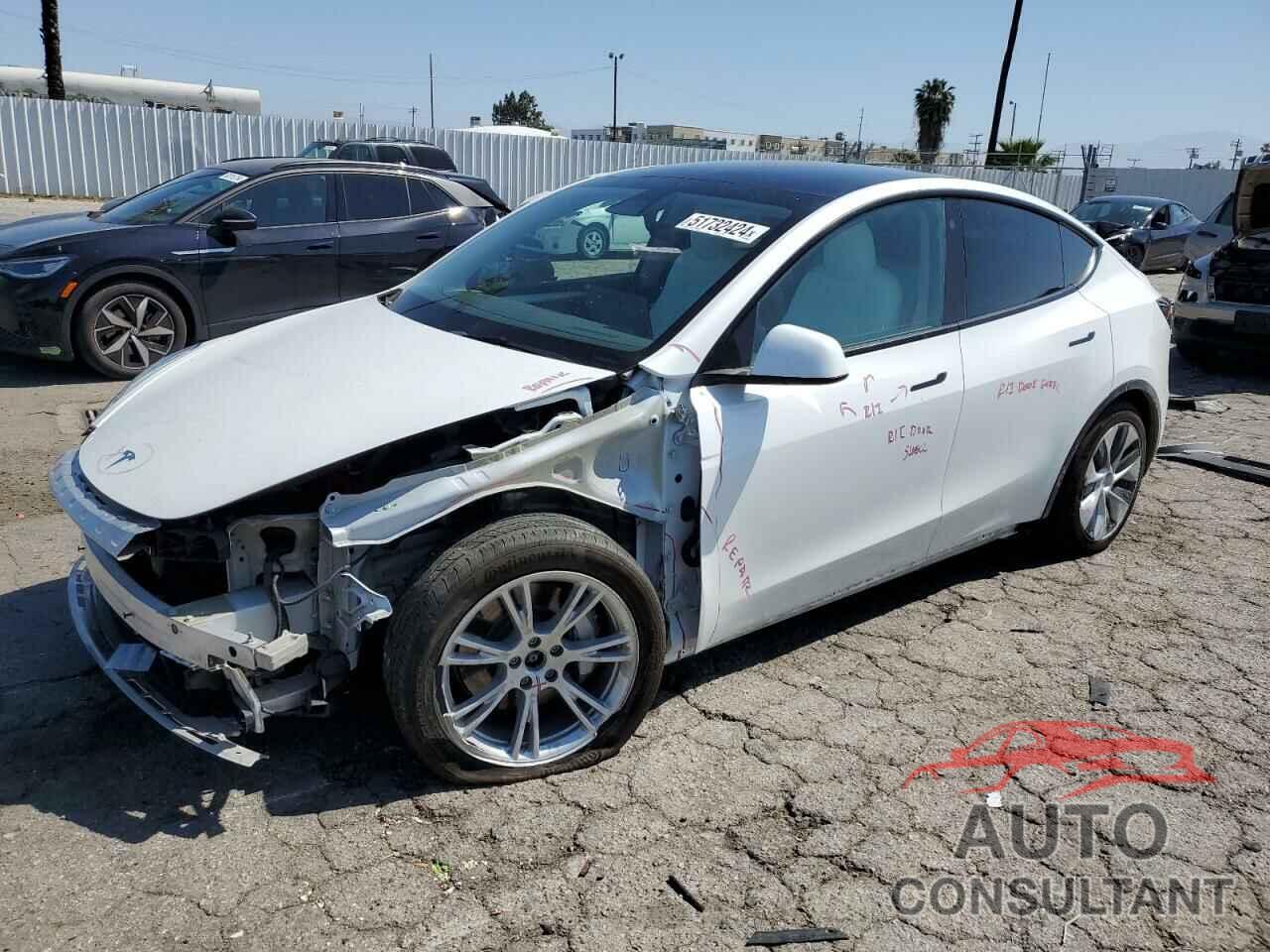 TESLA MODEL Y 2023 - 7SAYGDEE8PF616800