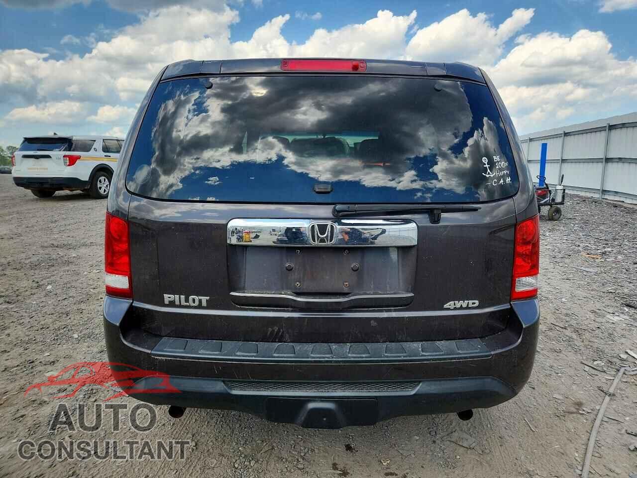 HONDA PILOT 2012 - 5FNYF4H20CB005171