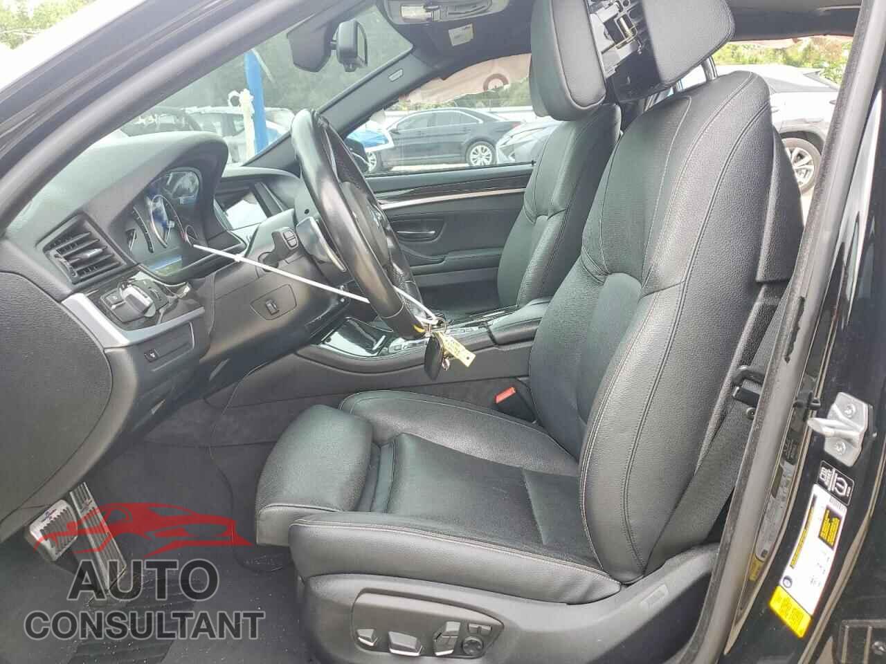 BMW 5 SERIES 2014 - WBA5B1C50ED482737