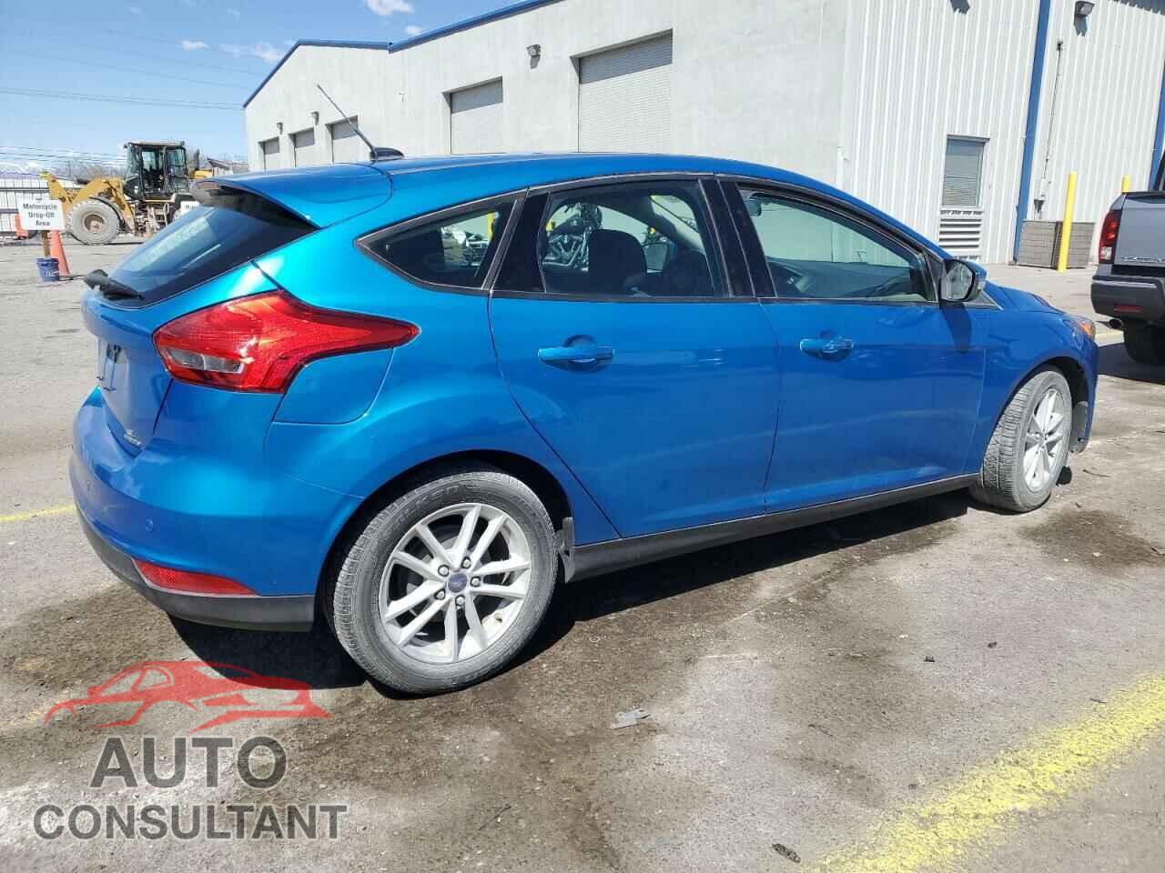 FORD FOCUS 2015 - 1FADP3K28FL334609