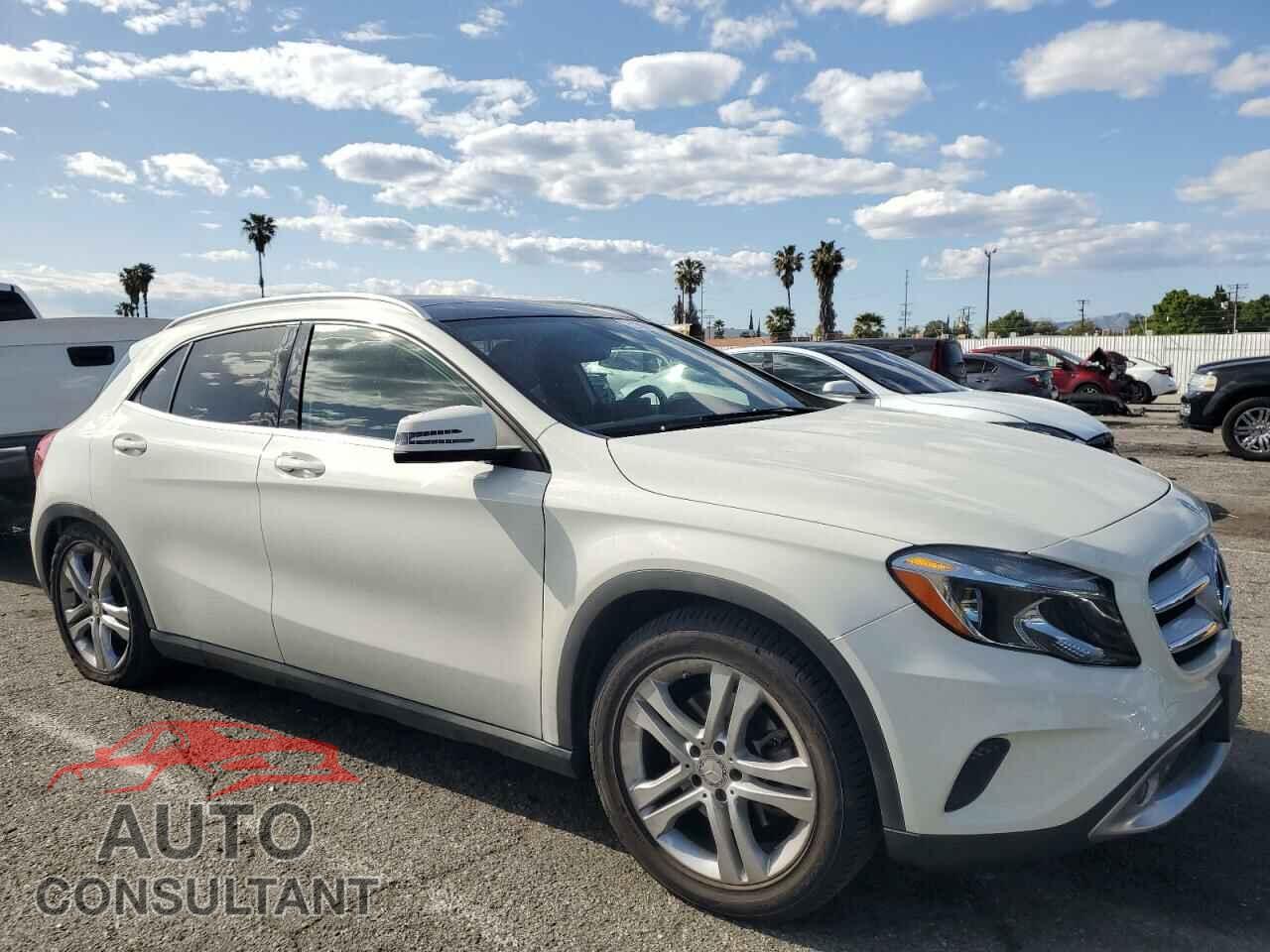 MERCEDES-BENZ GLA-CLASS 2016 - WDCTG4EB3GJ192524