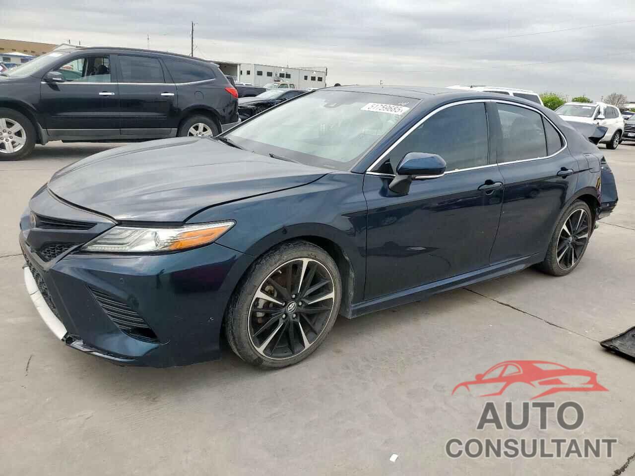 TOYOTA CAMRY 2018 - 4T1B61HKXJU597389