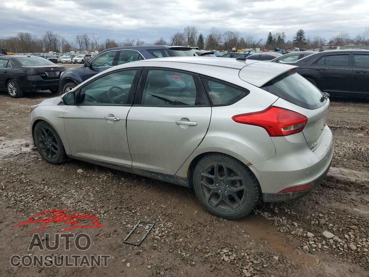 FORD FOCUS 2016 - 1FADP3K28GL321635
