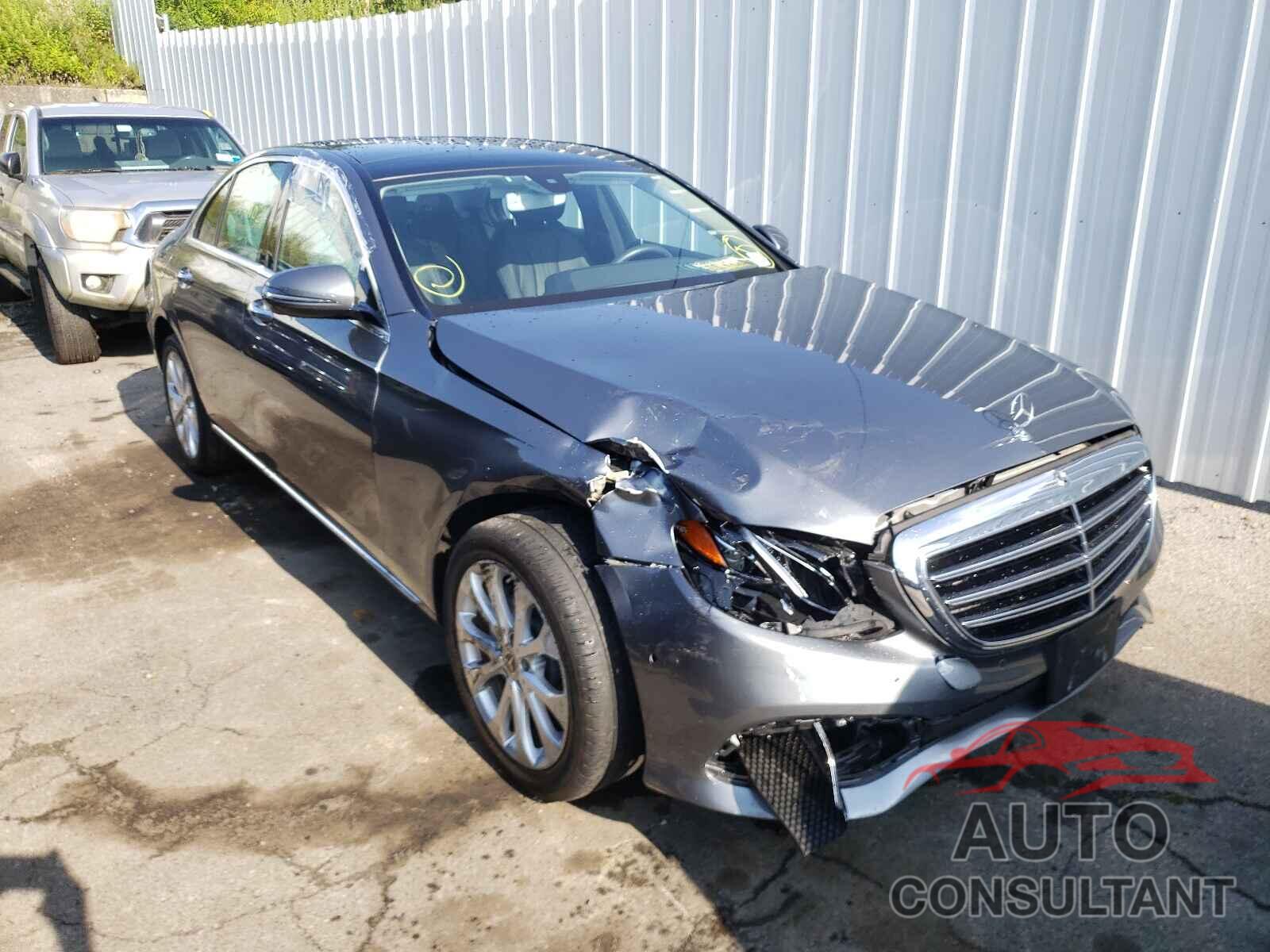 MERCEDES-BENZ E-CLASS 2018 - WDDZF4KB2JA295180