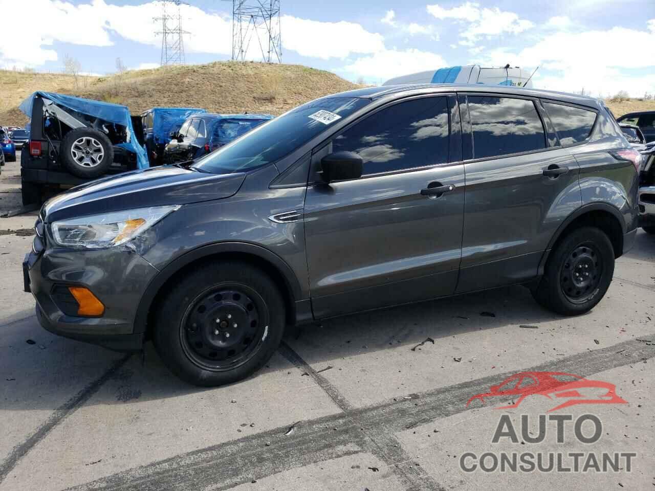 FORD ESCAPE 2017 - 1FMCU0F72HUB29461