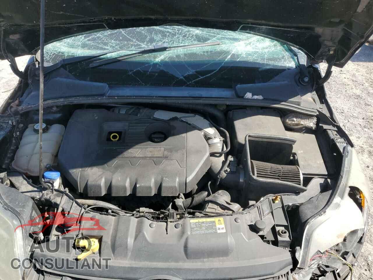 FORD FOCUS 2013 - 1FADP3L9XDL126899