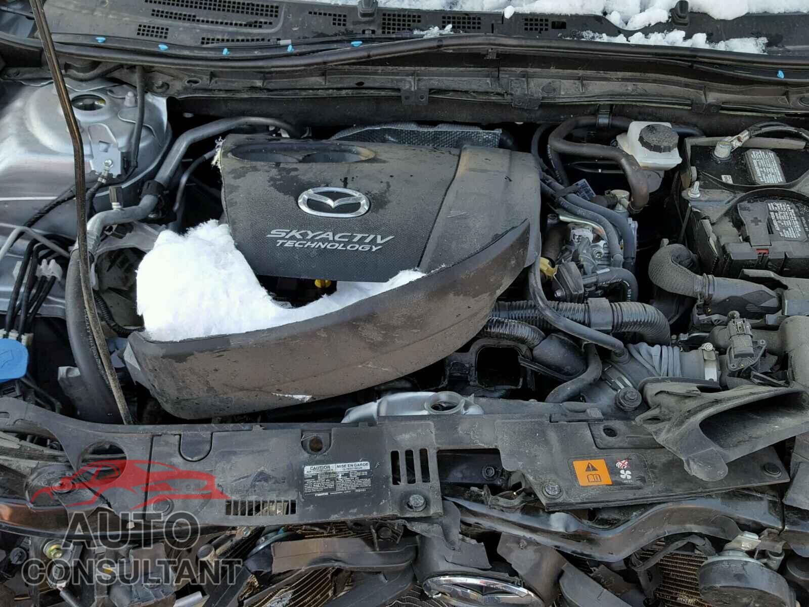 MAZDA 3 2017 - 3MZBN1U79HM149844