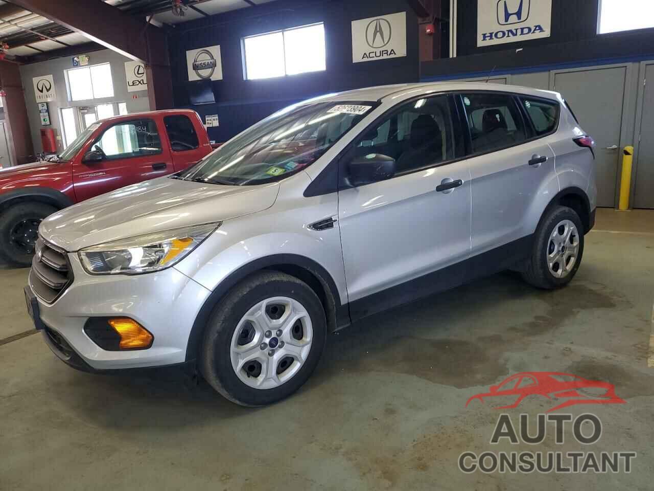 FORD ESCAPE 2017 - 1FMCU0F75HUE61474