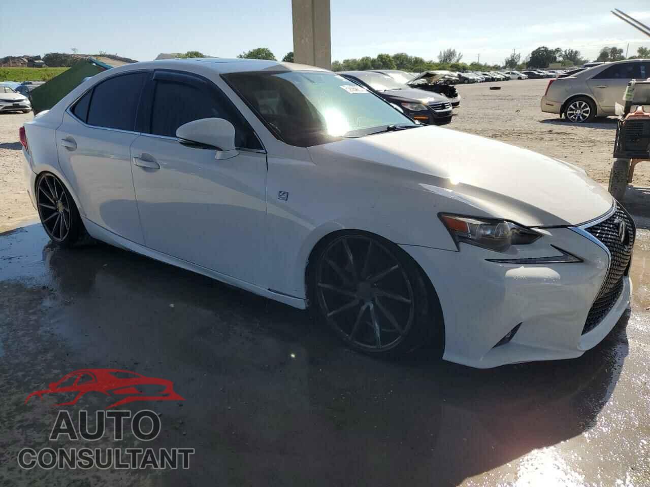 LEXUS IS 2015 - JTHBF1D21F5082260