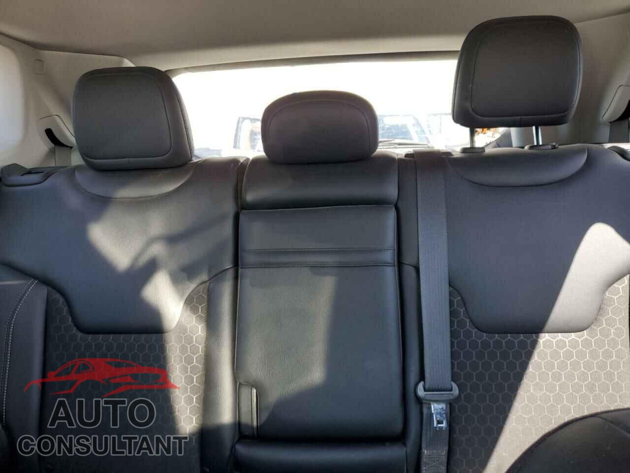 JEEP COMPASS 2017 - 3C4NJCBB8HT653337