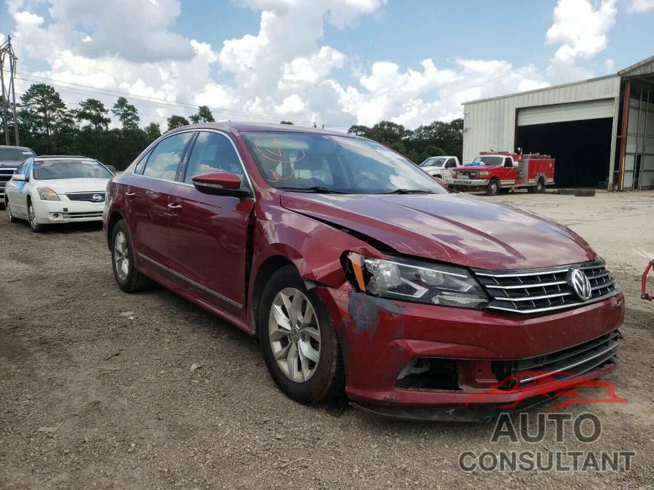 VOLKSWAGEN PASSAT 2017 - 1VWAT7A30HC005154