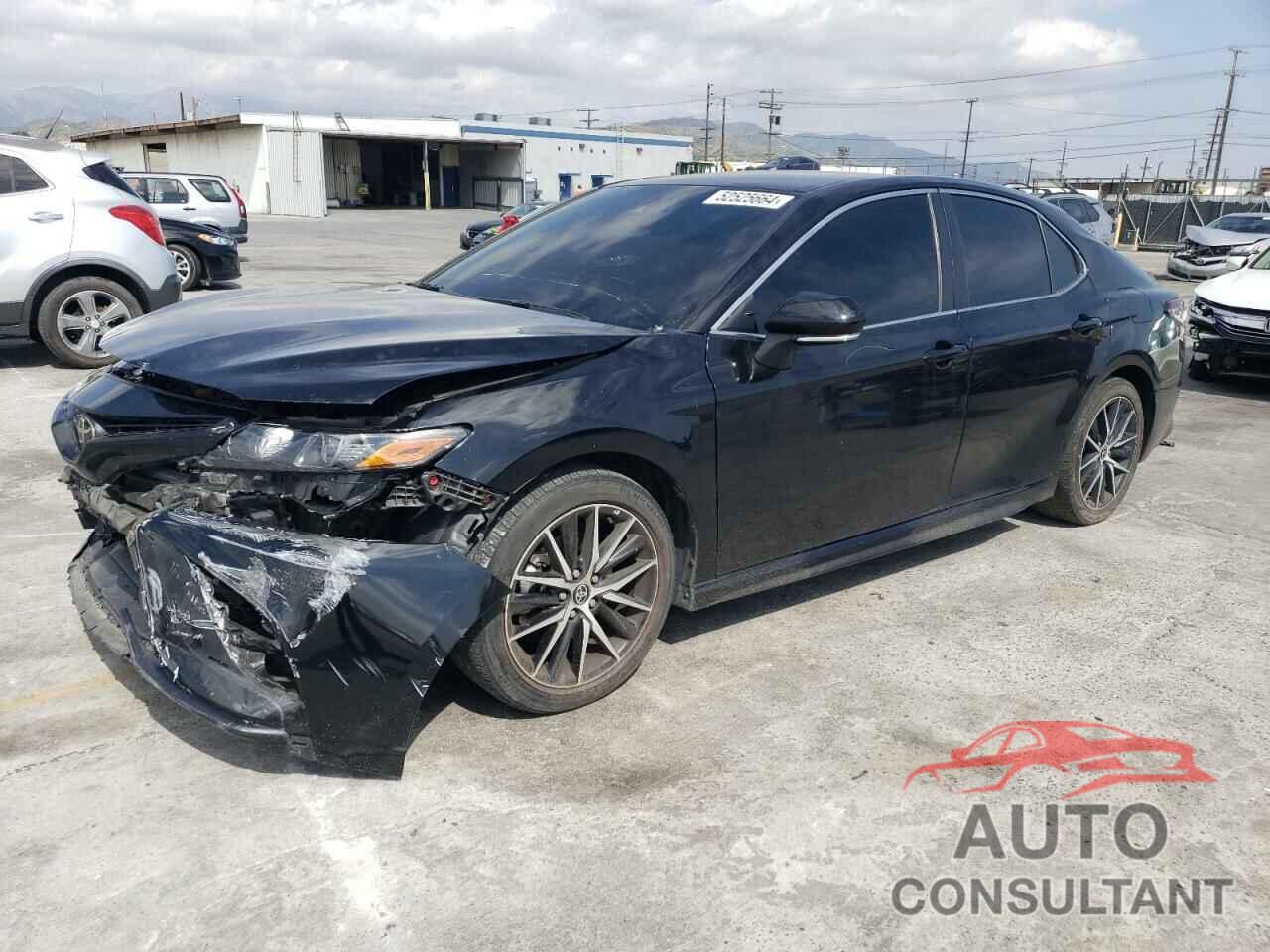 TOYOTA CAMRY 2022 - 4T1T11AK6NU051904
