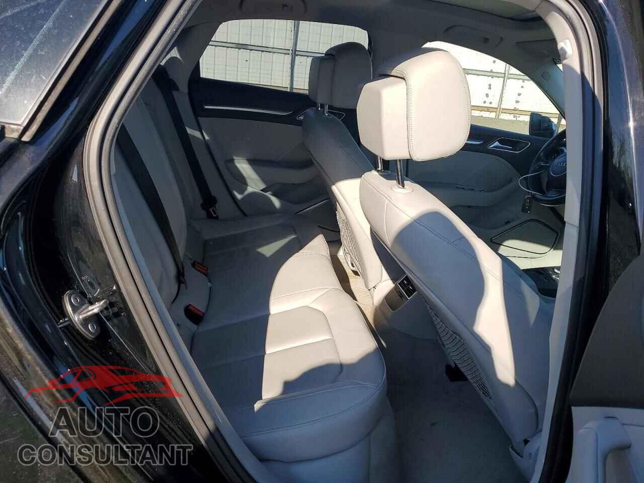 AUDI A3 2015 - WAUEFGFF6F1060034