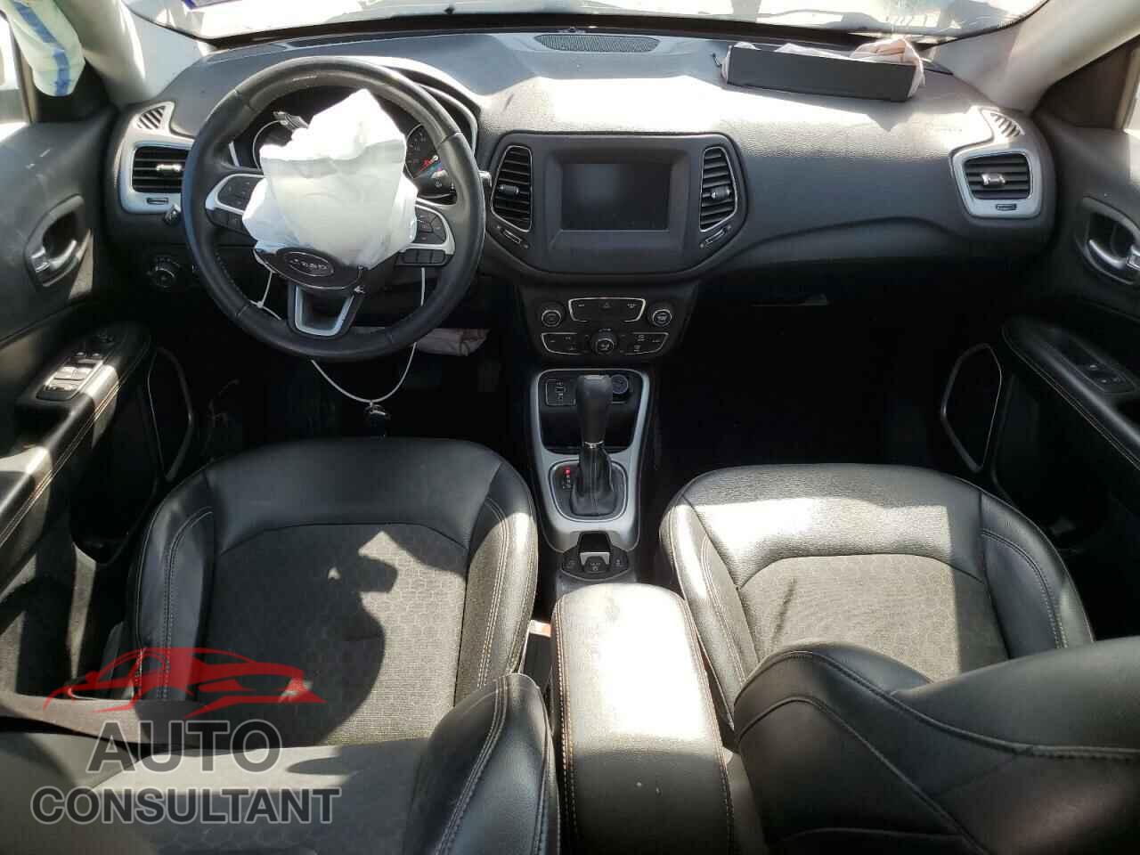JEEP COMPASS 2019 - 3C4NJCBB5KT654713