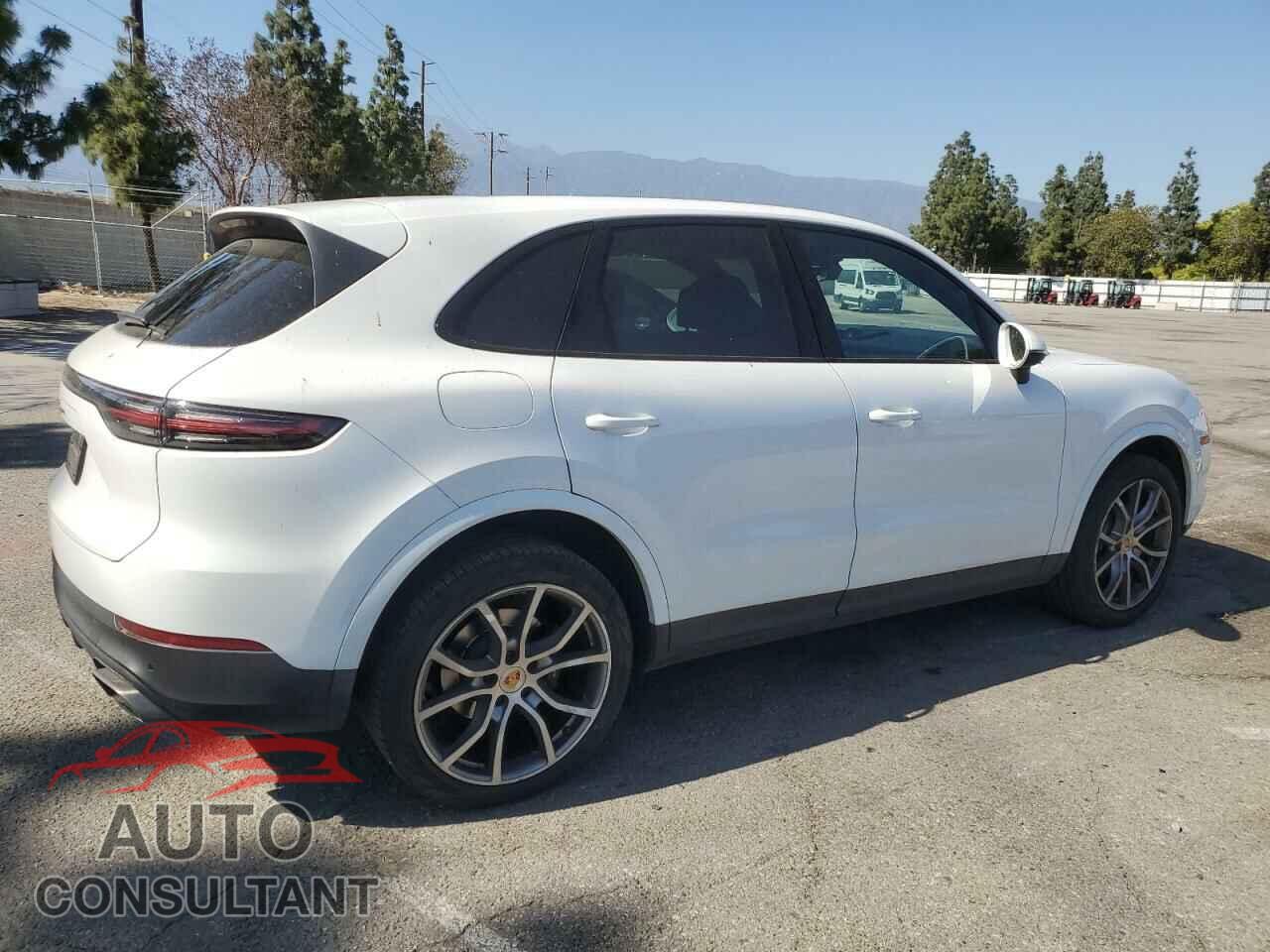 PORSCHE CAYENNE 2019 - WP1AA2AY8KDA18516