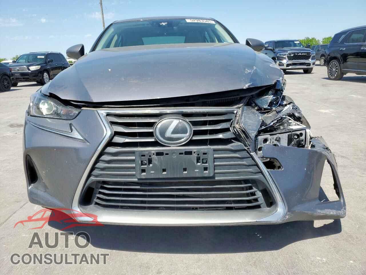 LEXUS IS 2017 - JTHBA1D2XH5049985