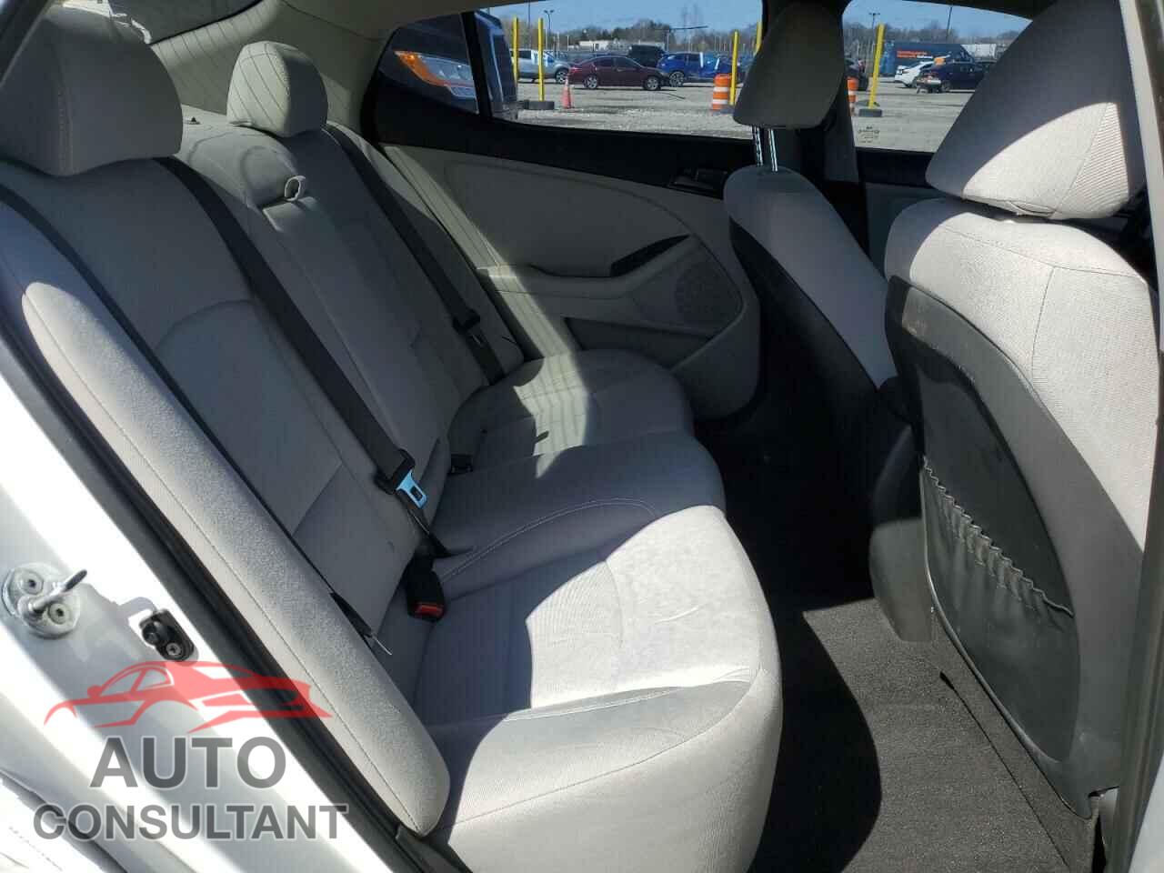 KIA OPTIMA 2012 - KNAGM4A75C5276328
